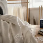 Teindre rideaux en machine à 30°C : rideau en coton humide et teinture textile